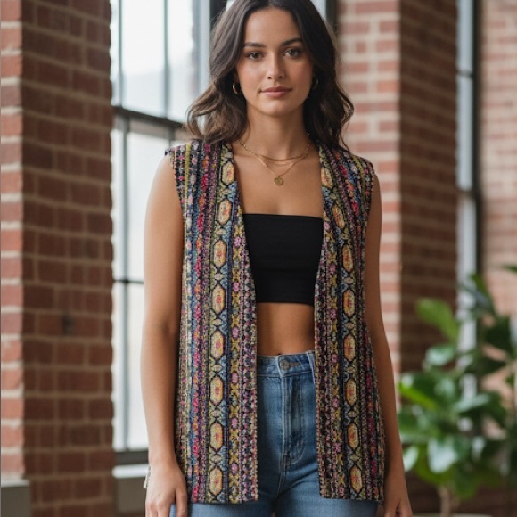 VINTAGE 60s 70s Colorful Tapestry Vest - Picture 1 of 7